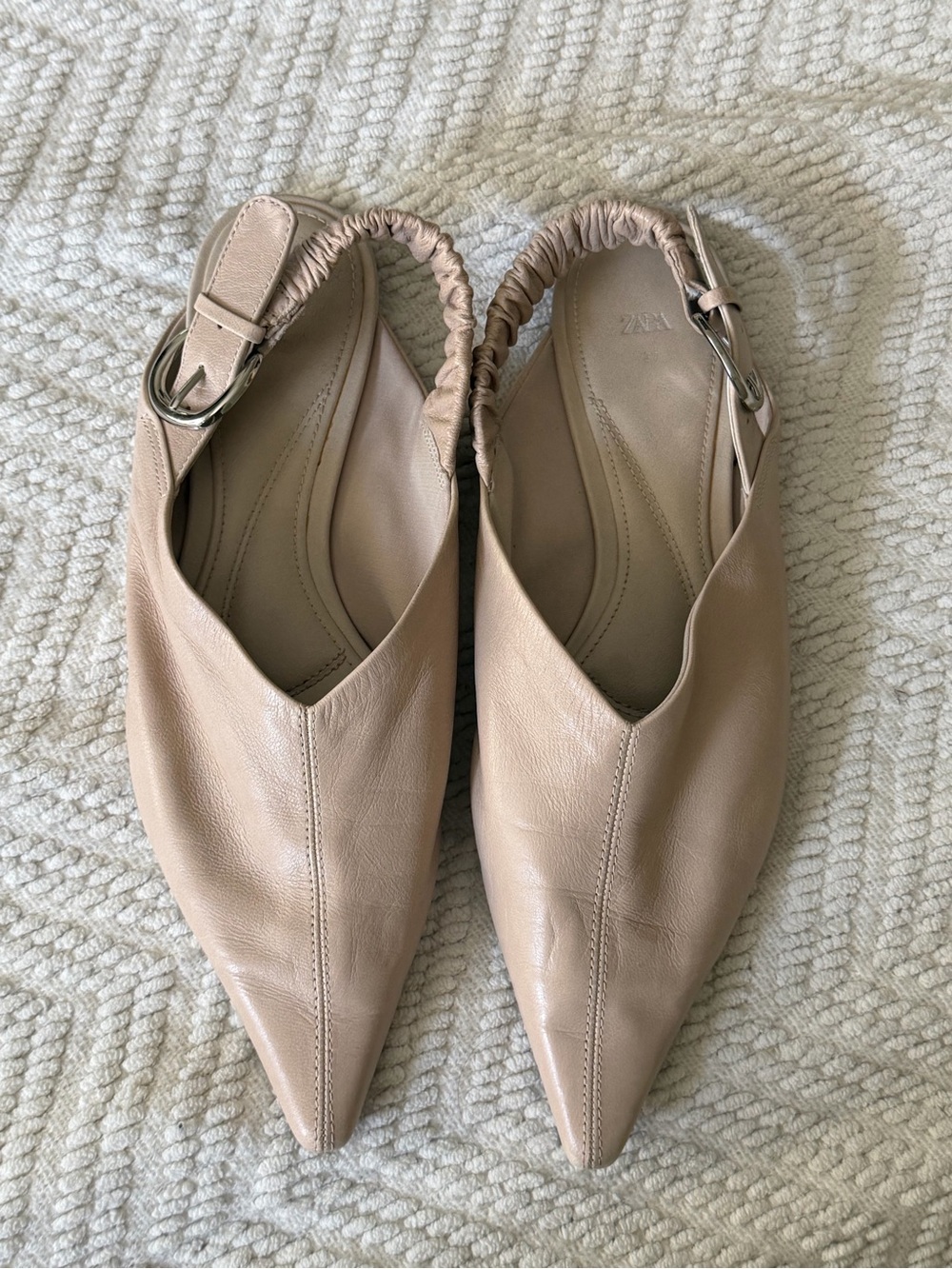 ZARA soft leather Pointed Slingback Flats in Beige - 37 / 6.5